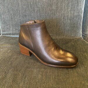 Naot - Heir Black - Multiple Sizes (NEW W/ BOX)